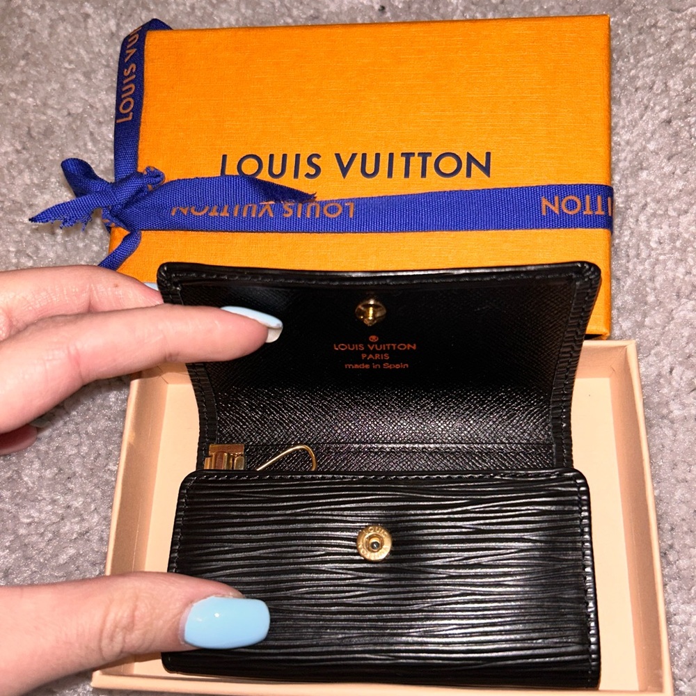 Louis Vuitton 6 Epi Multicles - Picture 2 of 7